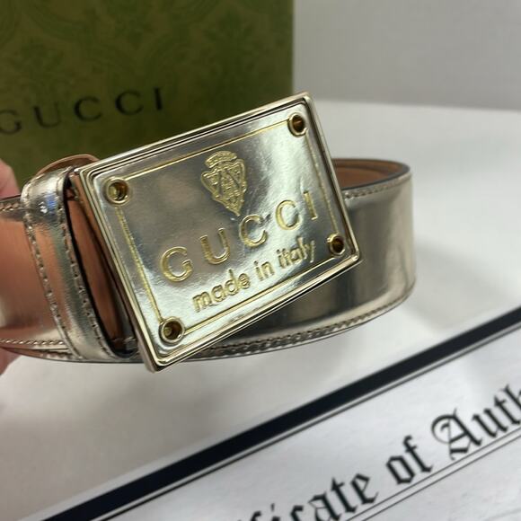Authentic GUCCI brushed gold leather belt with box and COA size 80/32 - Picture 3 of 10